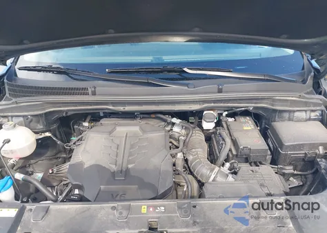 2024 Kia Carnival Mpv Lx Seat Package from USA, damaged, VIN KNDNB4H34R6424104